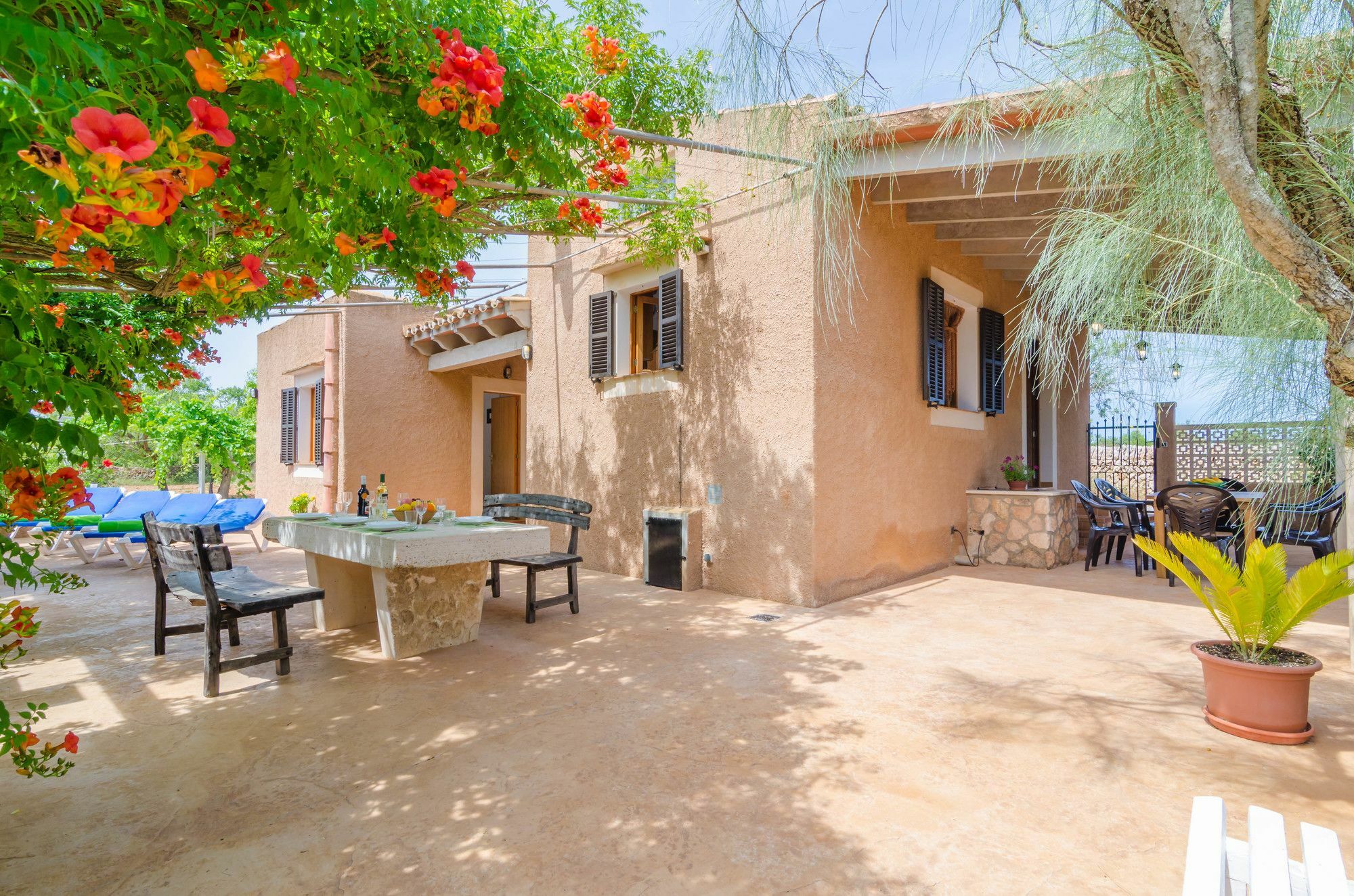 Cas General Villa Porto Petro  Exterior photo